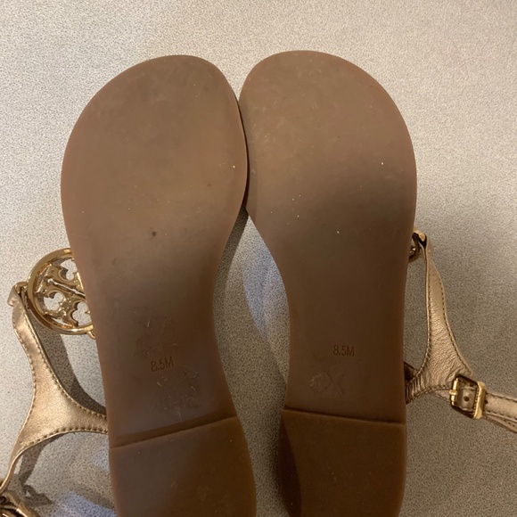 Tory Burch Gold  Embellished Thong Sandals sz 8.5 M - Picture 8 of 8